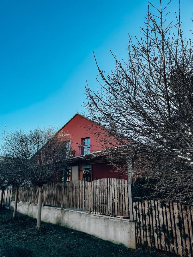 Penzion Na Vosverku Celákovice Exterior foto